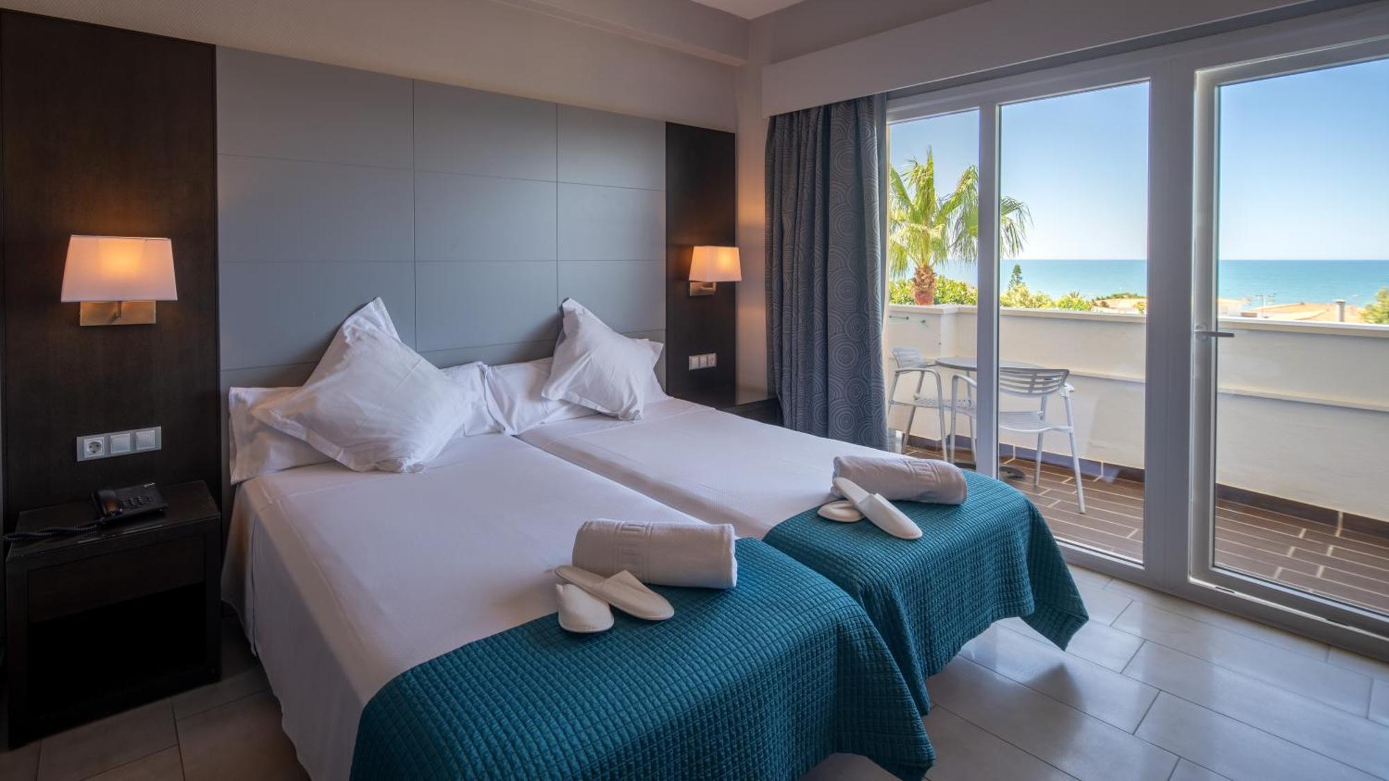 Pato Amarillo Hotel Punta Umbría Eksteriør billede