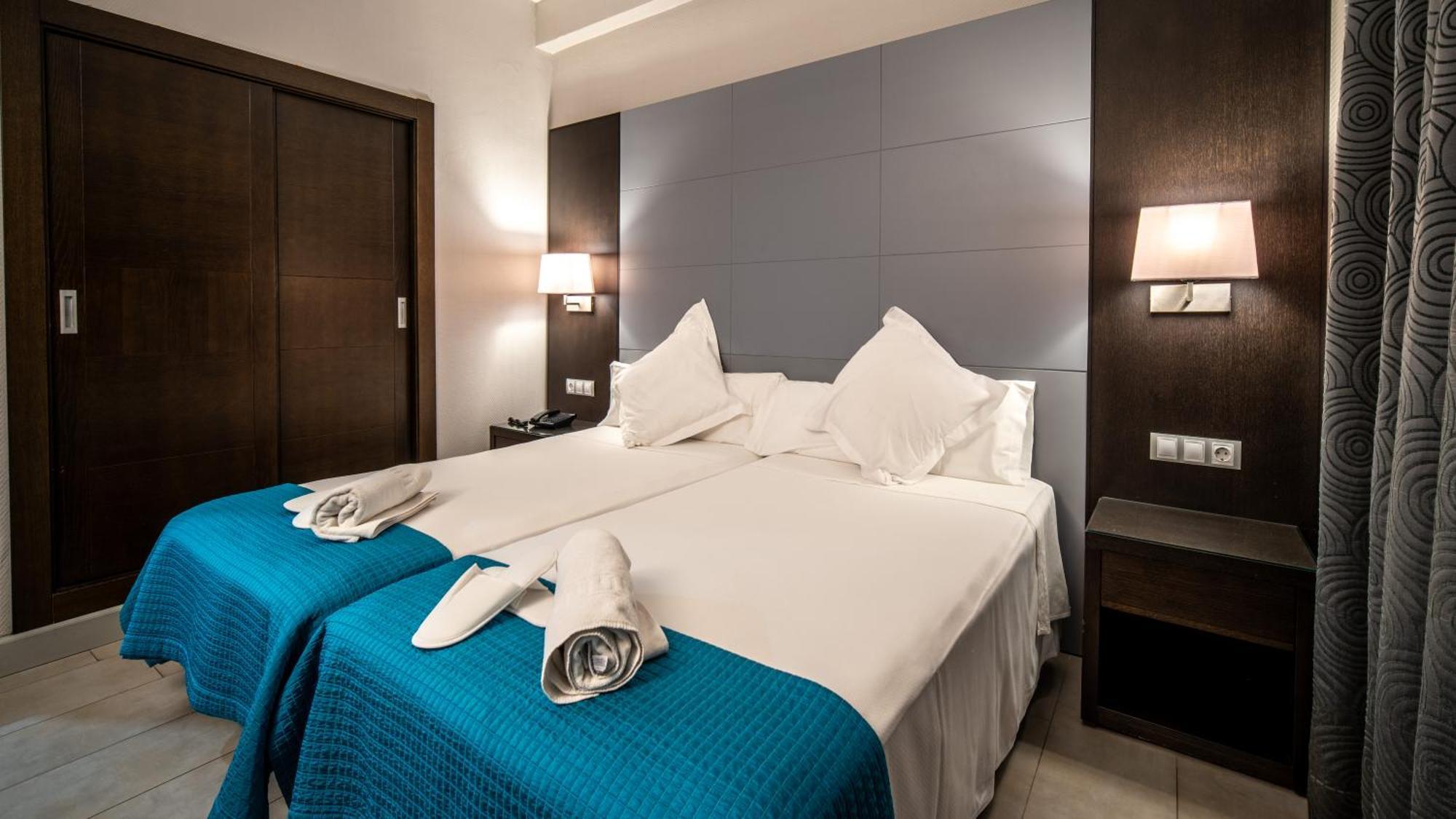 Pato Amarillo Hotel Punta Umbría Eksteriør billede